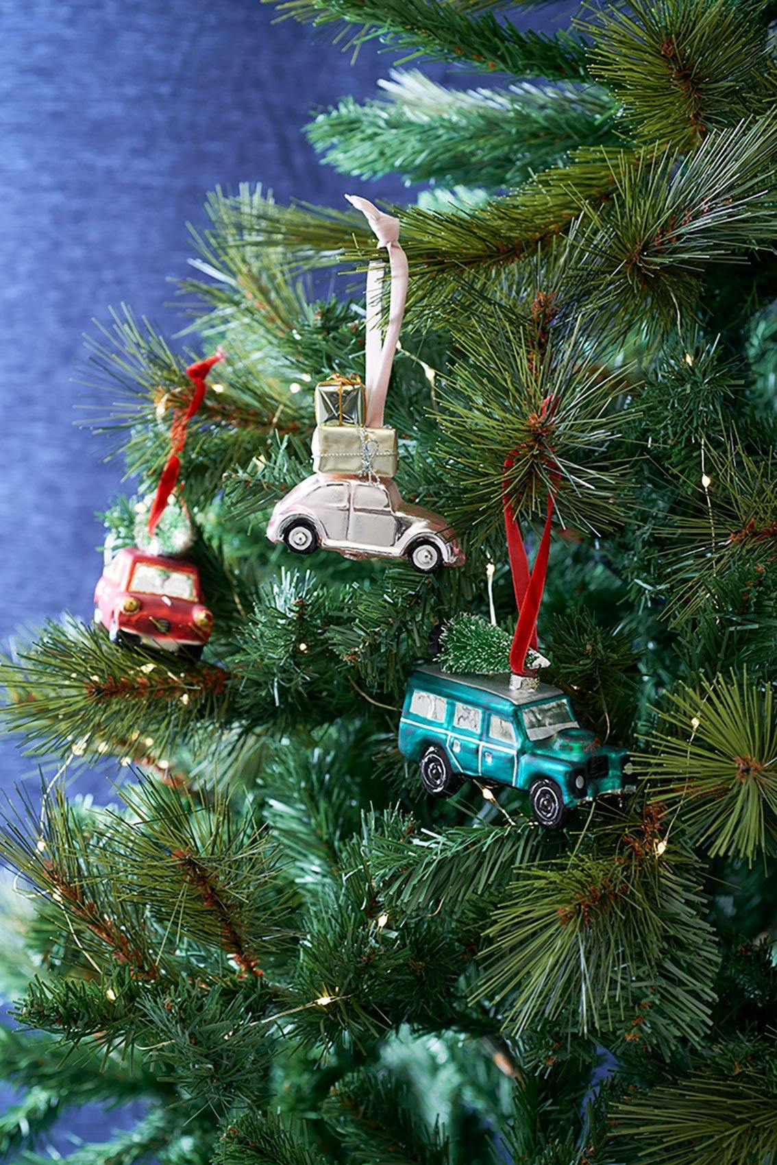 Baumschmuck "Driving home for Christmas"
