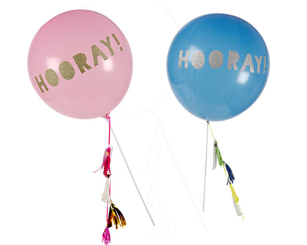 Ballon mit Stab und Tassels, blau oder rosa